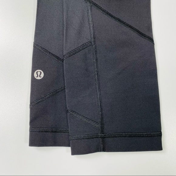Lululemon Black Crop Athletic Pants - Picture 12 of 13